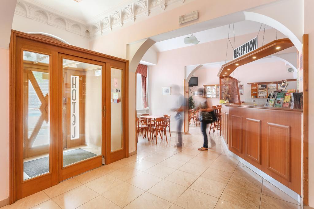 City Club Praga Exterior foto