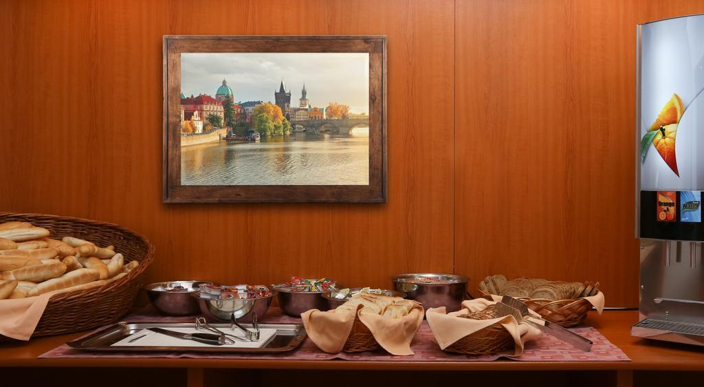 City Club Praga Exterior foto